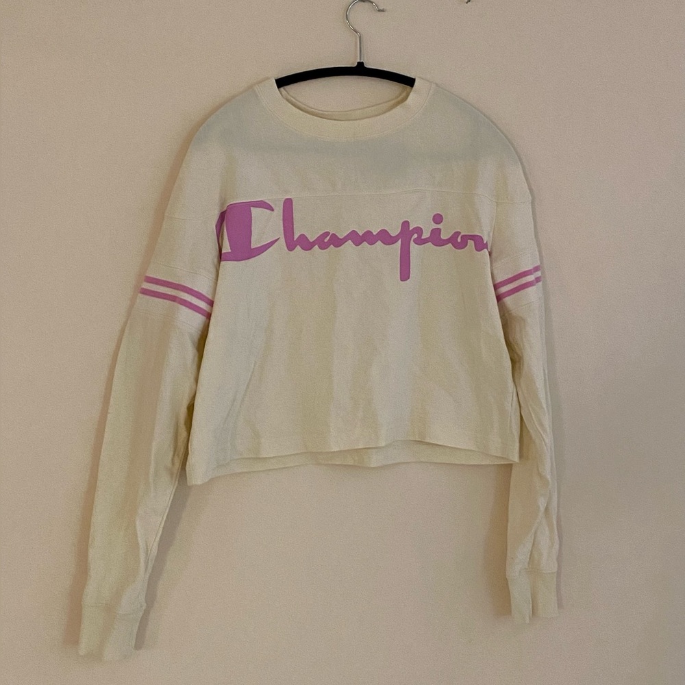 Champion cropped sweater size medium